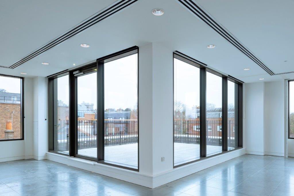 bandkbuild's tweet photo. For more information and pictures of the project go to the website: https://t.co/vraNwm4w5U or contact the joint sole selling agents @VailWilliams and @Savills #onevictoriastreet https://t.co/FEEkjohU41
