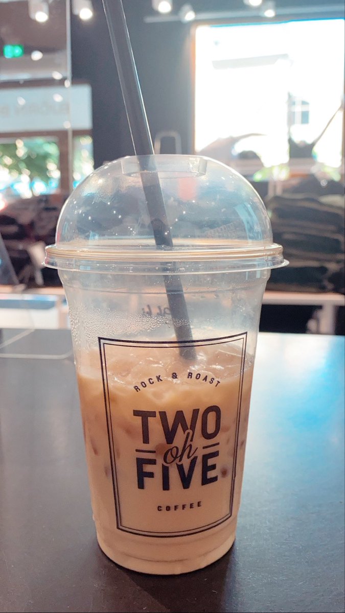 celinaxgr's tweet photo. Lekkerste ice latte🥰 https://t.co/EPsI6qhU1U