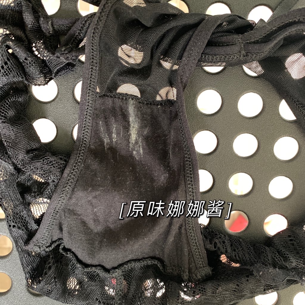 najiang2000's tweet photo. 原味内裤
#原味 #原味白丝 #原味襪 #重口 #重口内 #袜子 #袜 #内内 #骚脚 #骚水 #白带 #爱液 #原味卖家 #原味贩售 https://t.co/eTkB0oMh0x