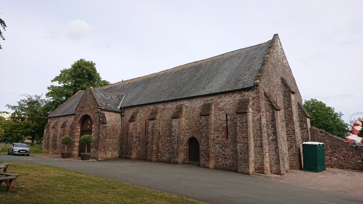 TheJRogers's tweet photo. If any tithe barn venues have events on or forthcoming, bookings available, tables available, exhibitions on, open days, or generally just something to plug... tag me or use #TitheBarnsTuesday and I shall happily RT! If you live local to an open barn venue, please do visit! https://t.co/bValUX67hl