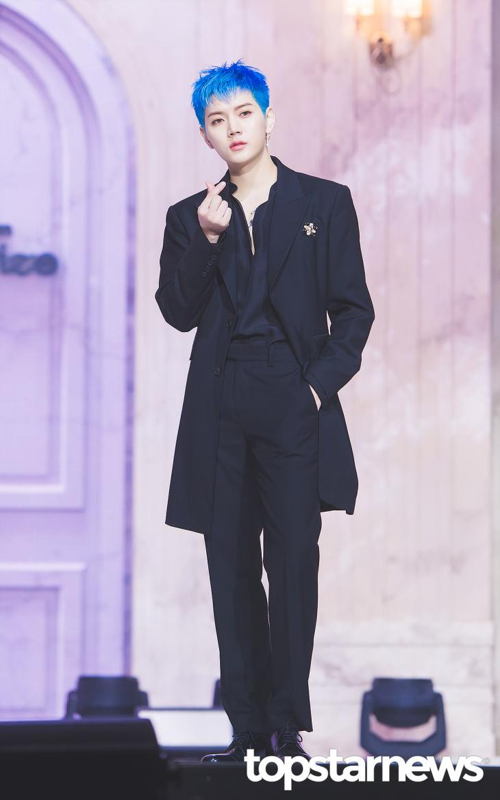 kpopers_family's tweet photo. Pledis Entertainment stated NU'EST Ren has received and reviewing offer for joining new round of play for musical 'Hedwig and the Angry Inch' 

https://t.co/yyFHf7iNwv https://t.co/7dloF5eCNi