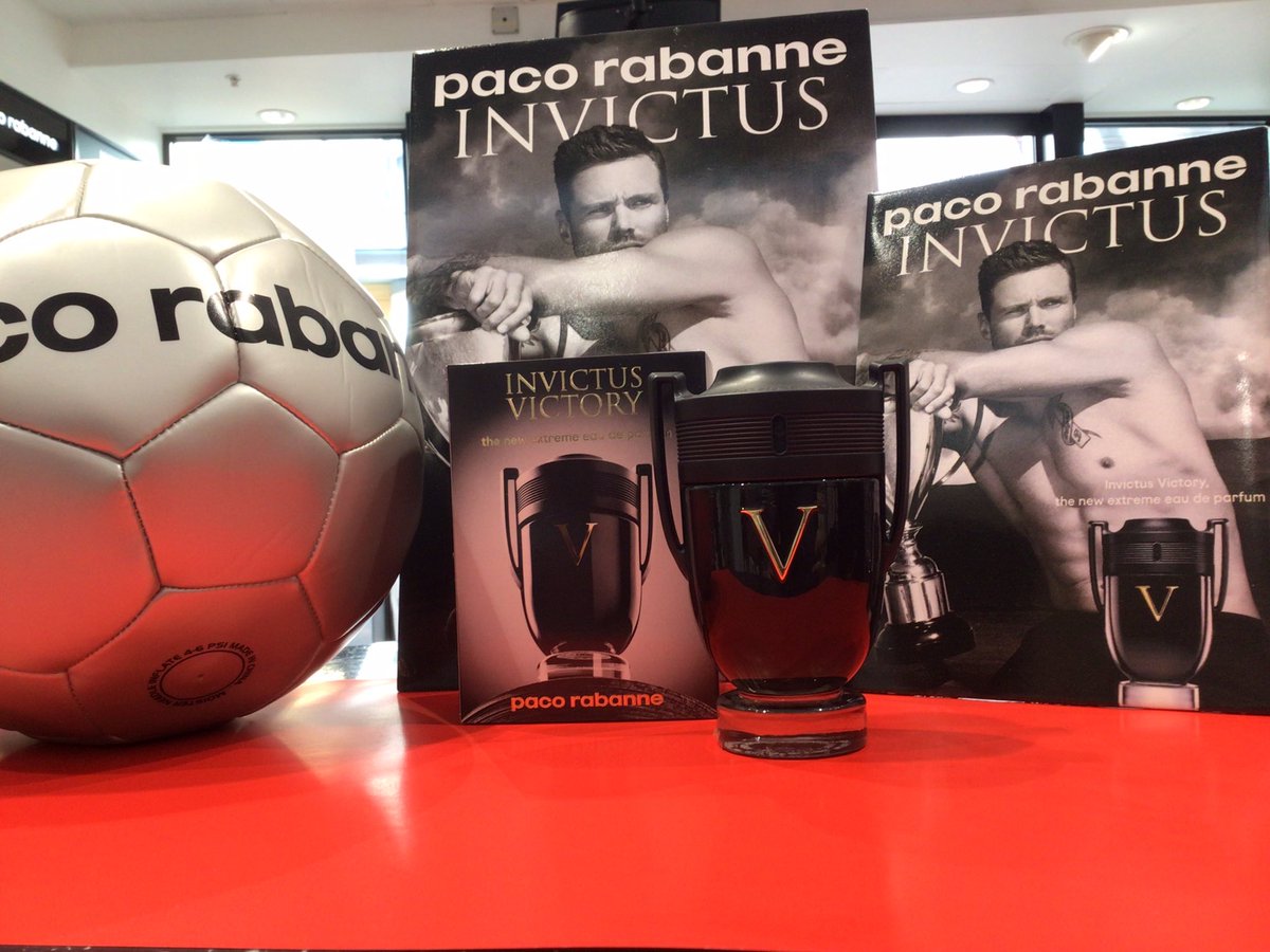 NuneatonTps's tweet photo. Paco Rabanne unveils a new and extremely powerful fresh oriental. 

Top notes: lemon, pink peppercorn 
Heart notes: incense, Lavender 
Base notes: Tonya Bean, Amber 
#strong #capitvating #unstoppable #new #pacorabanne #fragrance #ropewalknuneaton #invictusvictory @TPSPeople https://t.co/OTGFoirHLz