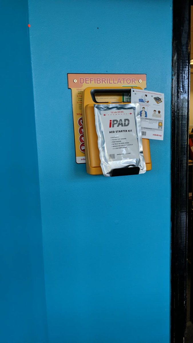 TannahillCentre's tweet photo. Ferguslie now has a life saving defibrillator machine located at our reception all thanks to fundraising by staff in the Pharmacy, Doctors Surgery, Quarriers Head Injury Group and Tannahill Centre Staff. https://t.co/52Oxms01Cs