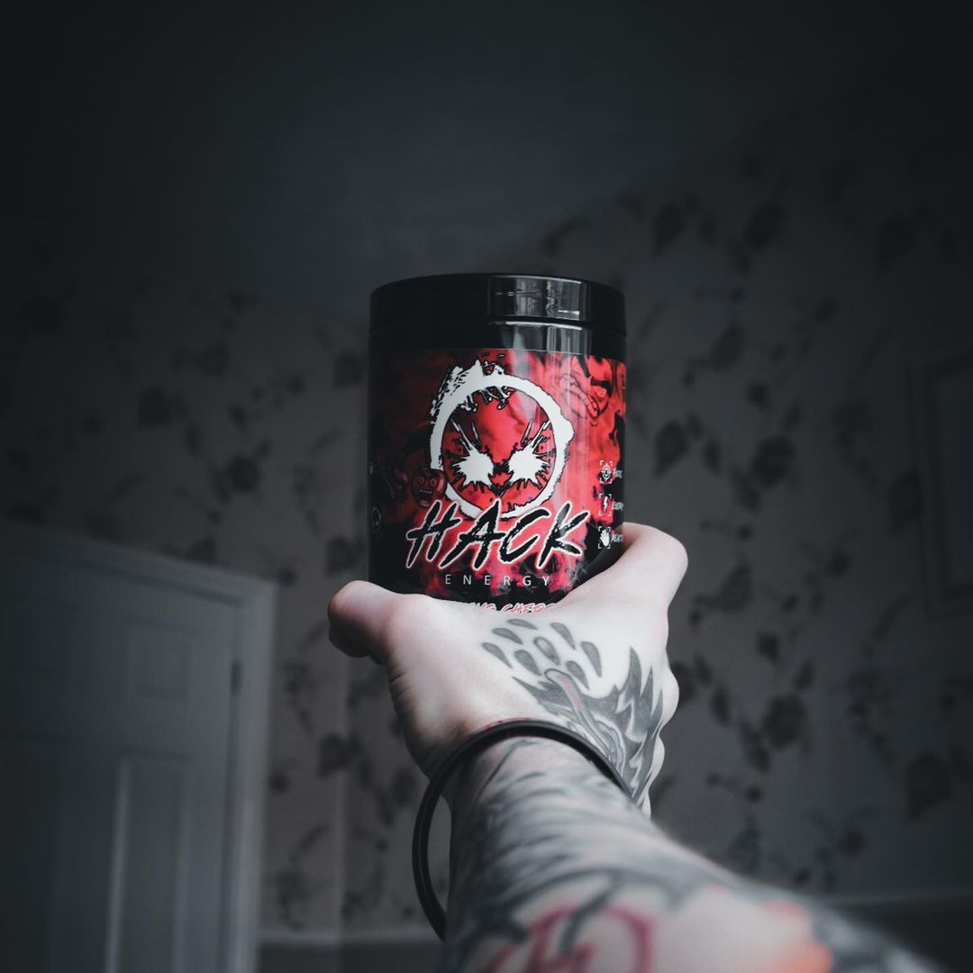 hackenergy1's tweet photo. < Raging.Cherry />
Each ingredient compliments the next, creating a true energy formula crafted to optimize the gamers performance and overall well being.
📸 @xwolfskin 
#gamer #gamingsupplements #esports #esportssupplements #gamingbooster #gamingcommunity #teamhack #hackenergy https://t.co/HC7EWV0A0i