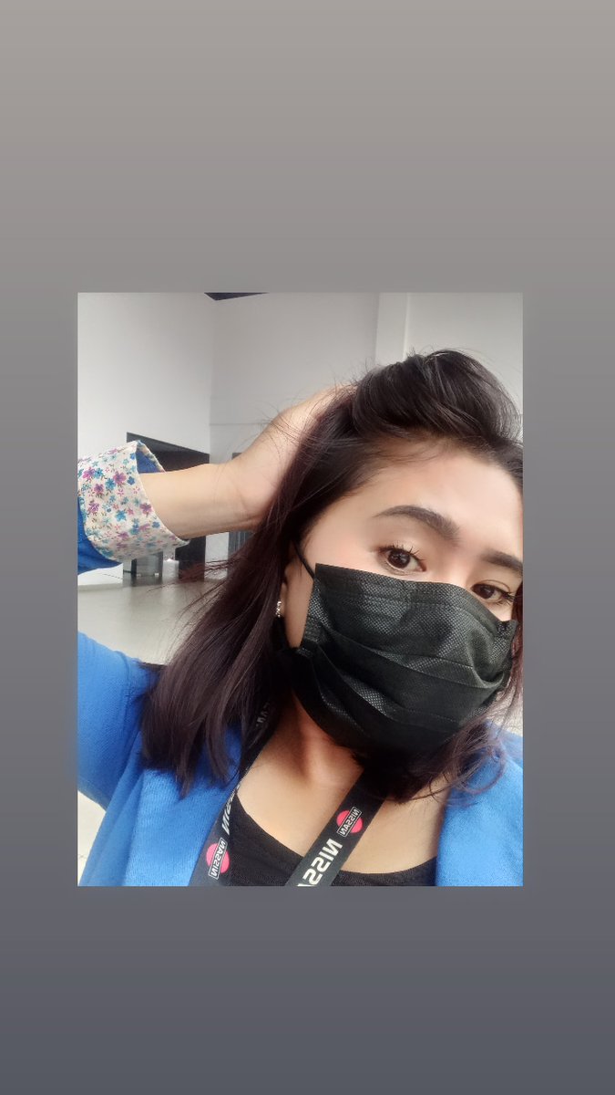Vheyyyp's tweet photo. Gue ngerasa cakepan pakai masker
Pas dibuka malah zonk
Udah ah gini aja, bagus untuk menutupi keburiqan🥲🥲🥲
#PakeDuluMaskernya https://t.co/iGSYgG9CLi