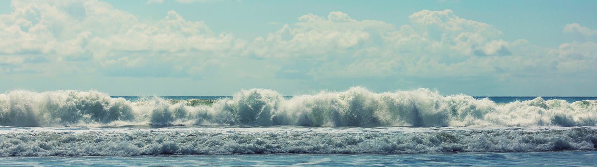 interregeurope's tweet photo. 🌍Economic activities at #sea and in #coastal areas need to reduce their cumulative impacts on the #marine #environment 👉Read this article and learn about the need for a #paradigm shift, from #bluegrowth to a #sustainable #blueeconomy 🐟

@interregbidrex https://t.co/UZcKmvPwIC https://t.co/Z2WOf6esNZ