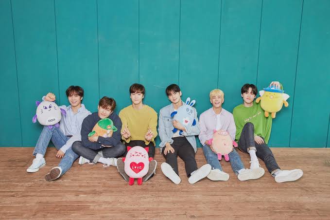 Happy 1 Year Anniversary to Roroha🧸 Tell us the name of your