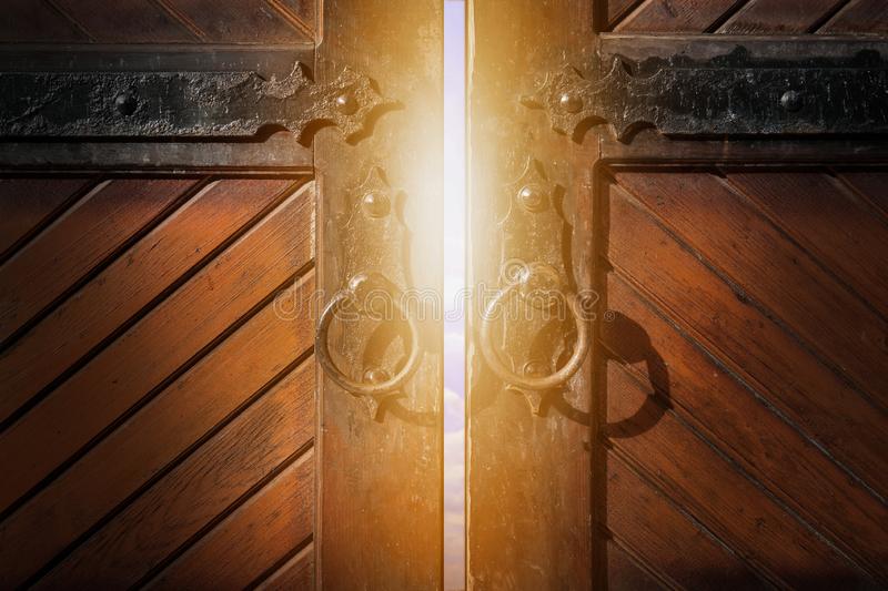 Often we just remember the bad side of the pace, but without it we wouldn't have the good sides of our present.
A problem, it's always an open door to a solution.
You just have to have the strength to open it.