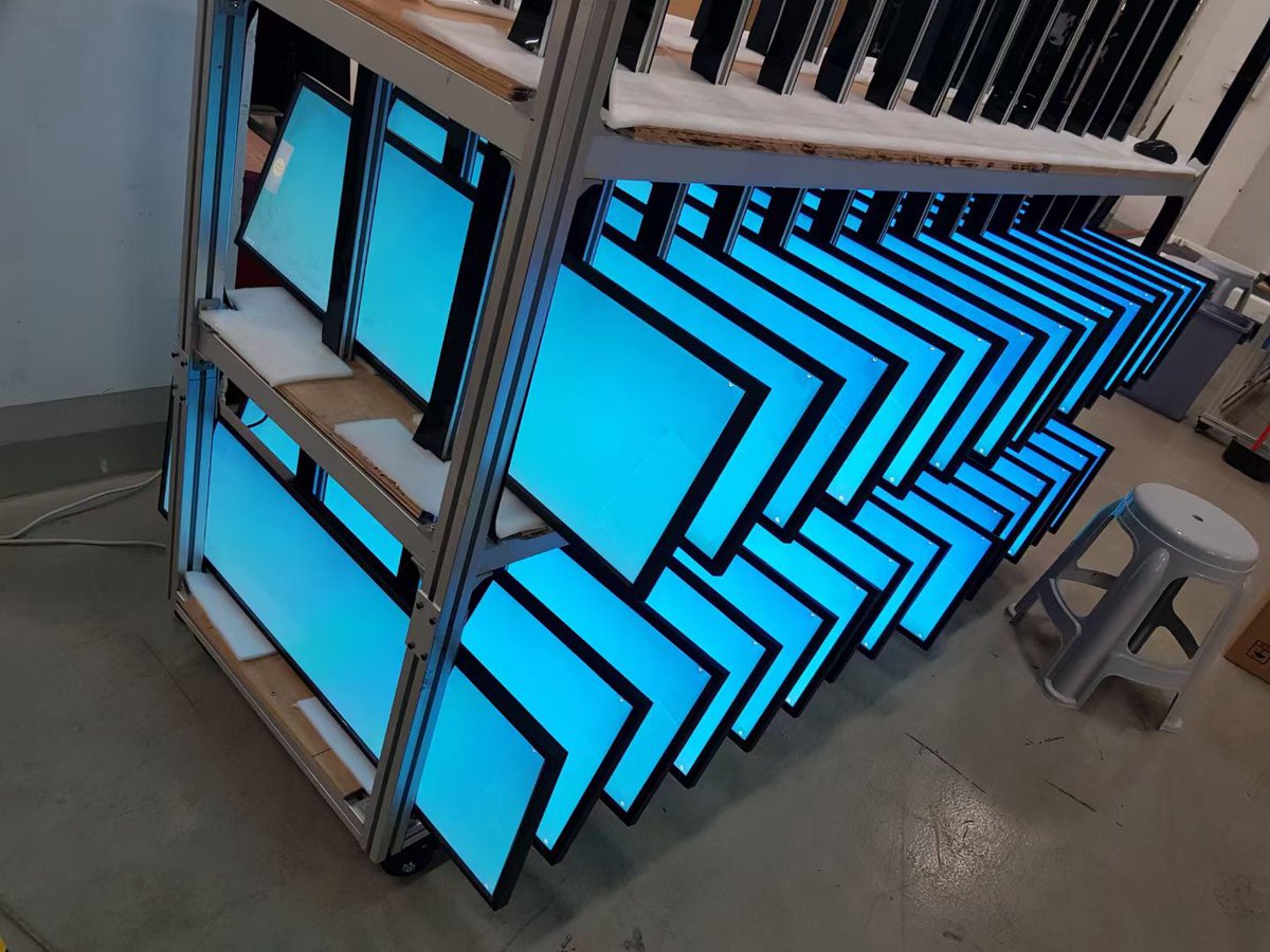 JasmineChen502's tweet image. 37'' ultra-wide stretched display,

#digitalsignage #bardisplay #lcddisplay #stretcheddisplay #androidsolution