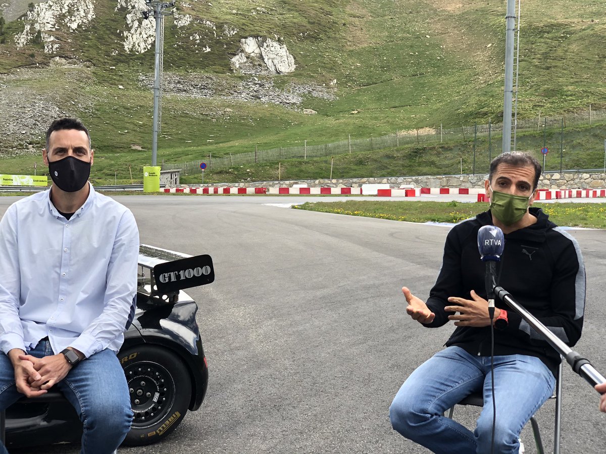 CreandSupport's tweet photo. #motor
🎤”els pilots professionals venen del karting” @marc_gene 
🚙💨Es pot practicar al Circuit d’#andorra a partir d’130cms d’alçada
#supportingmotor https://t.co/kAZKFtk2Qf