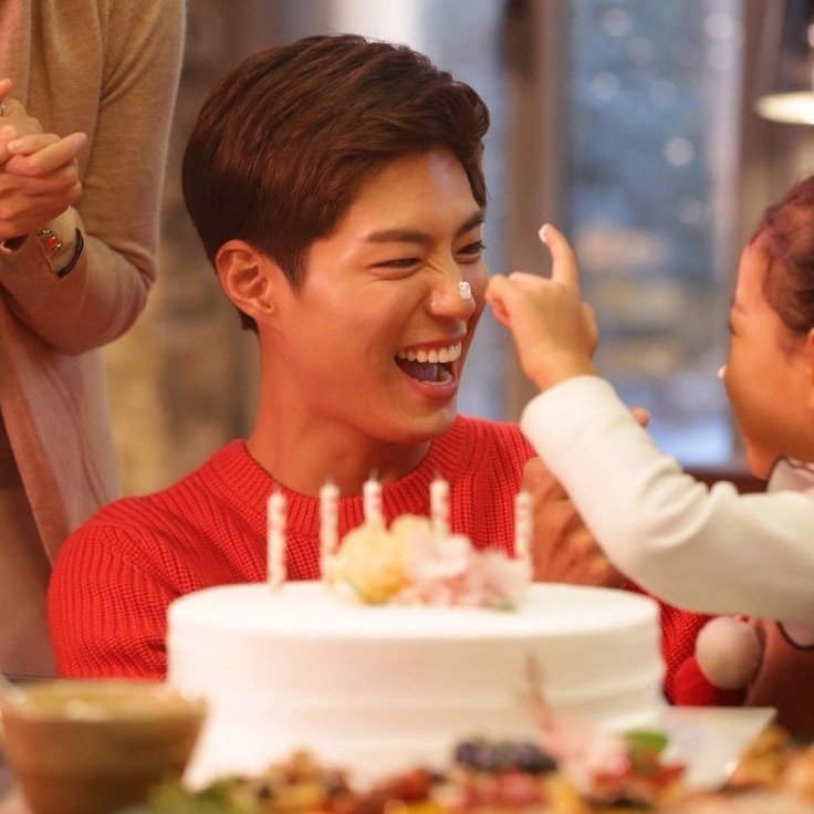 partbogumph's tweet photo. 321 days left

&amp; 1 day left before BOGUM DAY!
#ParkBoGum #BogumShipo #Wonderland #BogumDay https://t.co/efGMct4f6N