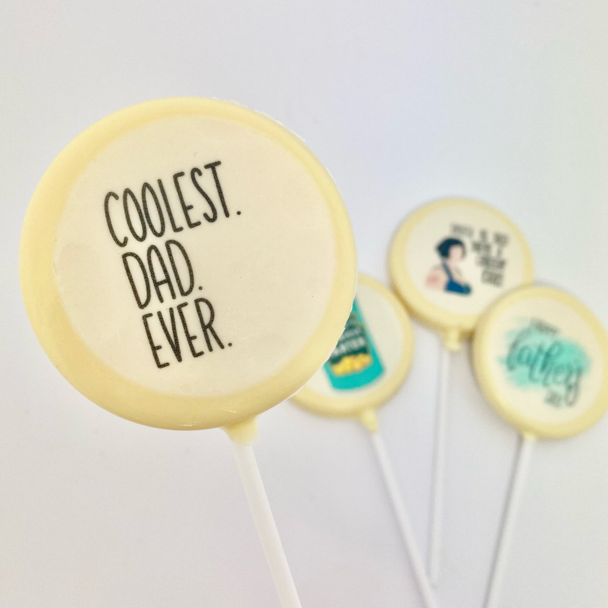 Father’s Day is this Sunday! Order your treats for Dad online now… gardnerscakes.co.uk/collections/fa… We have giant cookies, cupcakes, cookies &amp; more! 💙