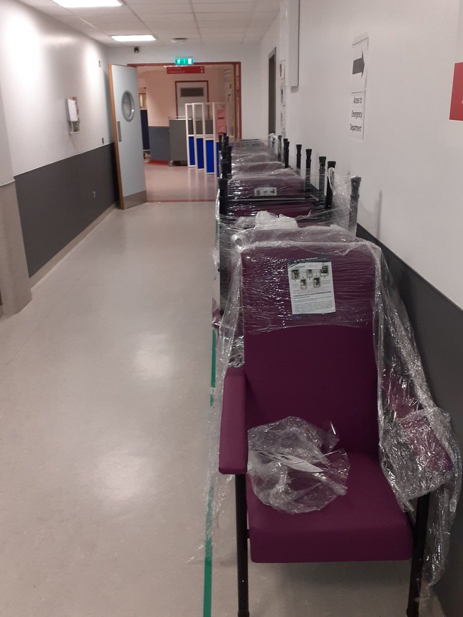 A further delivery of appropriate seating for all attending our ED who are #fit2sit, reducing the risk of hospital associated deconditioning @ the front door. Many thanks to the Adelaide foundation for their support @GediTuh @puddlesrgr8 @OrlaBoyle_SLT @RuthWade14 @ed_tuh