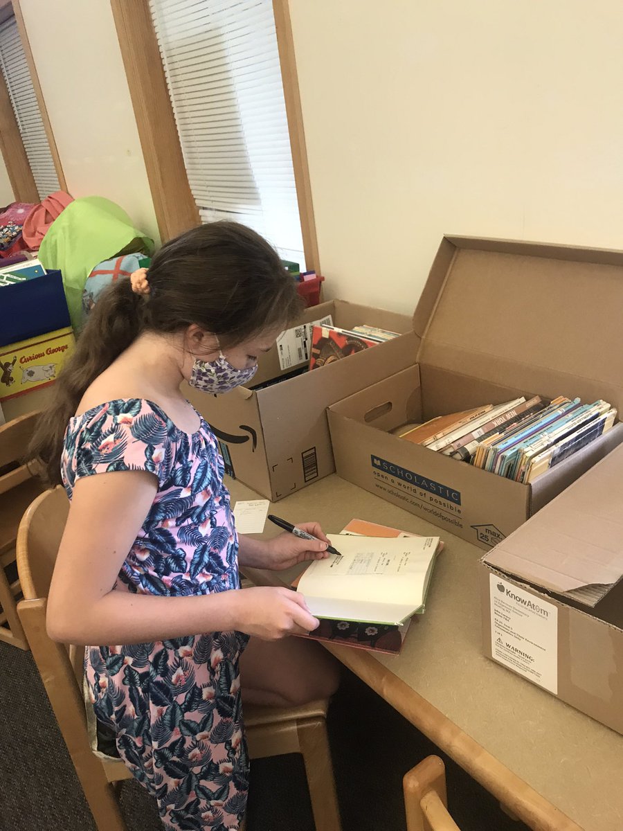 Sooooo grateful to have a few 5th graders help remove books out of our system that we weeded! Such a huge help when you don’t have any parent volunteers!  <a href="/BarrowsSchool/">Barrows Elementary School</a>
