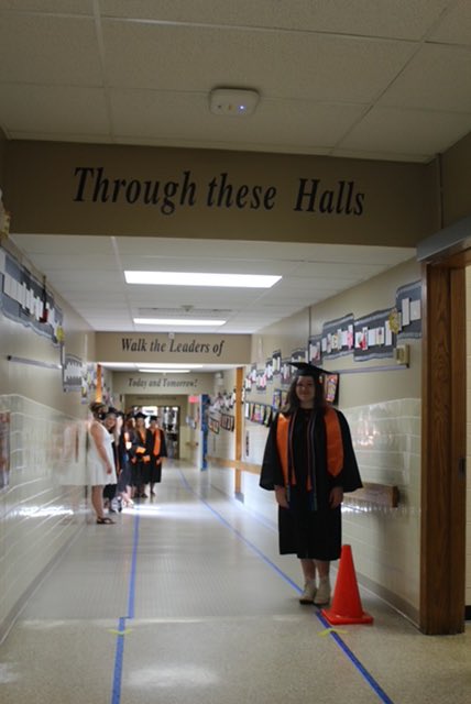 PalermoElem's tweet photo. Our leaders take one last walk through Palermo Elementary! #Graduates2021#Congrats @MACSPride https://t.co/X9rC0brH85