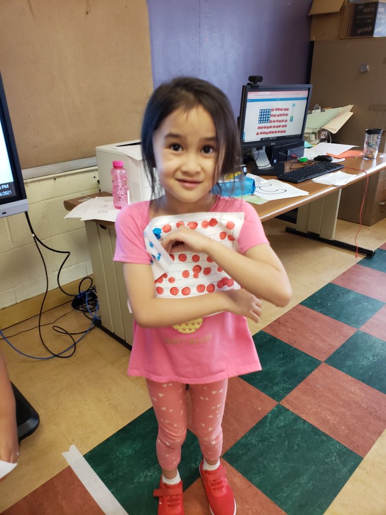 HTechcenter's tweet photo. Mrs. Campbell's Social Communications class celebrated Flag day by discussing the colors in our flag and building our own flags. Way to go #hempsteadheroes #FlagDay https://t.co/G3GoFvMniz