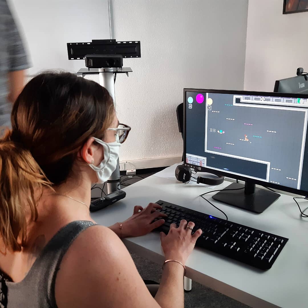 IAD_3D's tweet photo. Instant de vérité pour les étudiants en 1re année : le playtest de leur jeu E.S.P.R.I. 🎮
#iad3d #playtest #playtesting #Formation3d #student https://t.co/2hHEqXWr3C