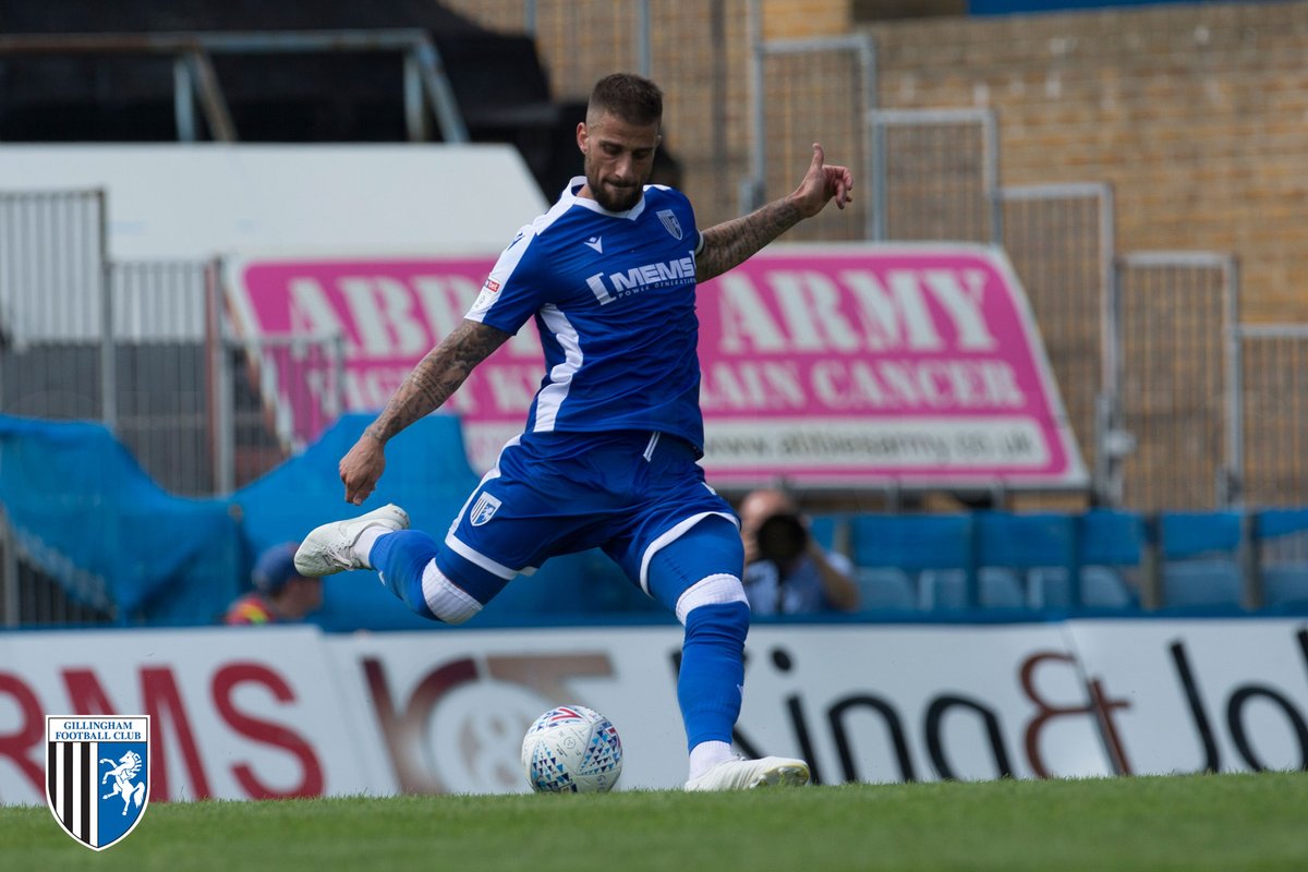 𝗕𝗥𝗘𝗔𝗞𝗜𝗡𝗚 🗞️ | #Gills have re-signed centre-back @MaxEhmer on a permanent transfer! ✍️ Welcome home, Max! 👊