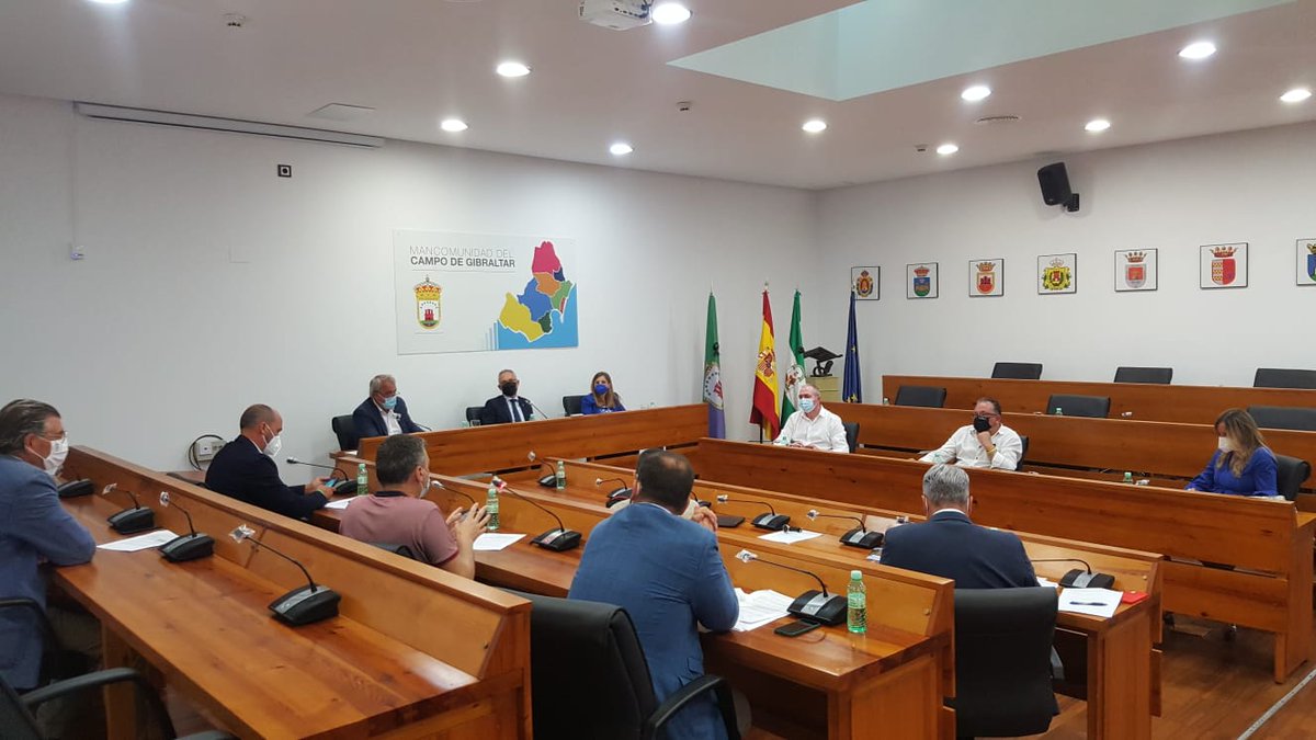 El Consejo de Alcaldes reclama una planificación que ordene los proyectos energéticos en nuestra comarca
La Diputación de Cádiz ofrece asistencia técnica a la Mancomunidad y a los ocho ayuntamientos que la conforman