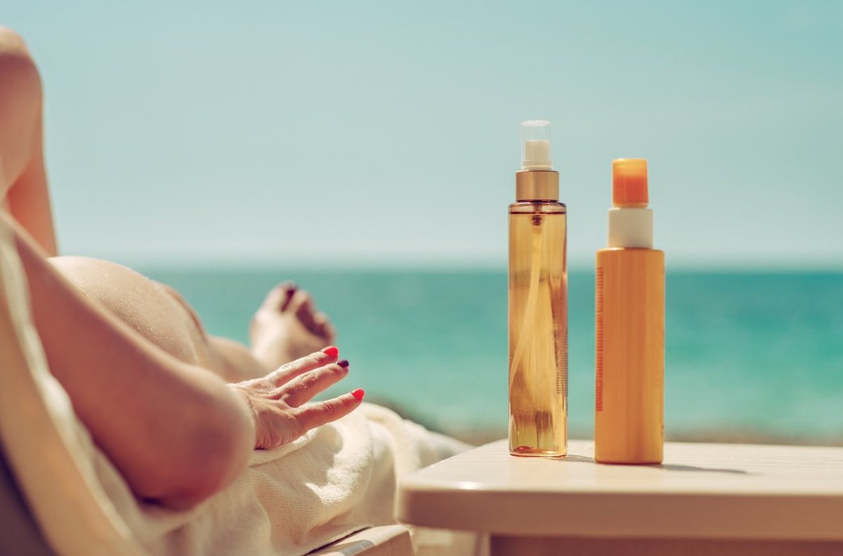 Sonnenschutz auch umwelt- und hautfreundlich 
schaut mal auf den Blog...
greenline-hotels.com/gruene-lebensa…