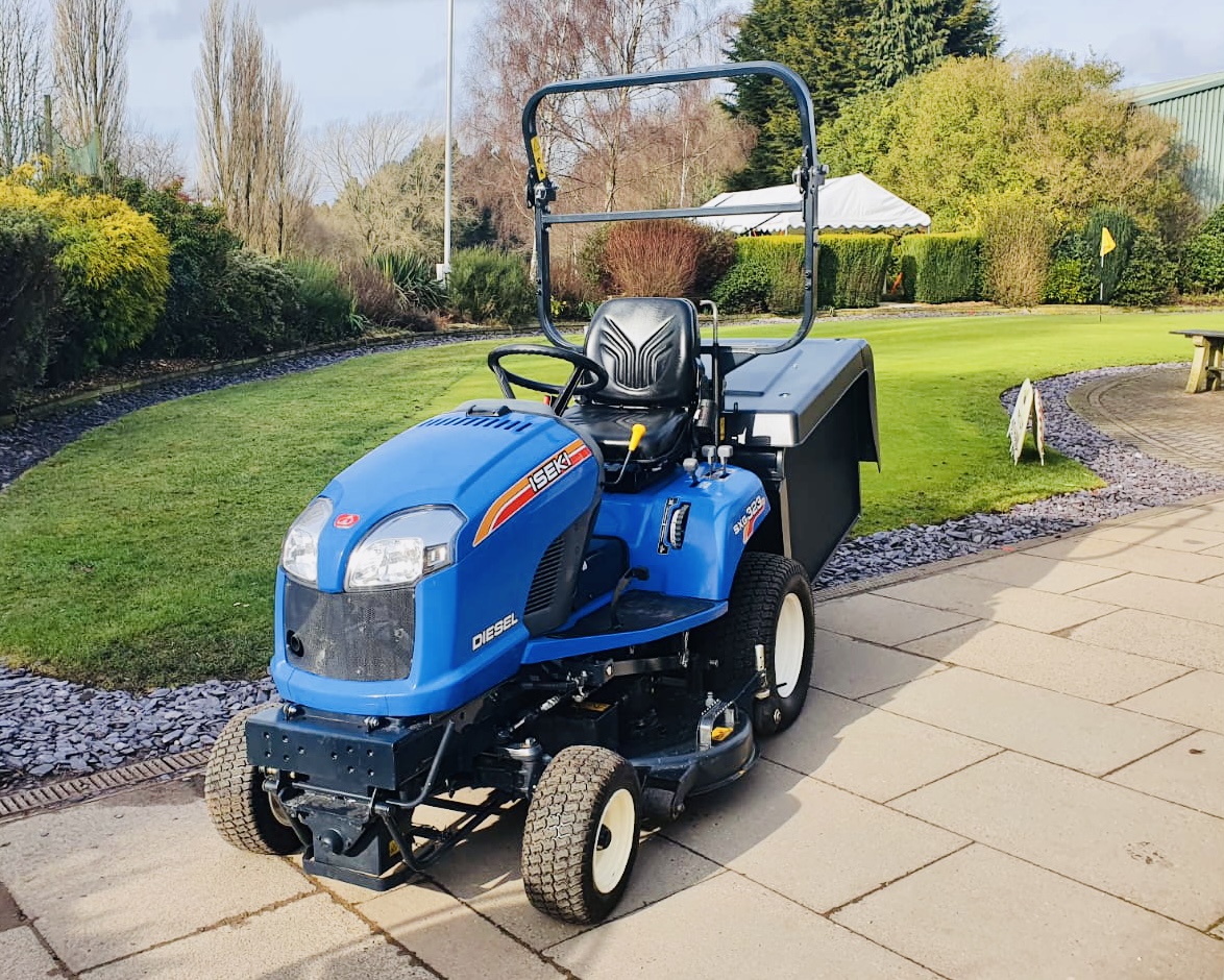 Another <a href="/iseki_uk/">ISEKI UK</a> SXG 323 LD delivered and installed for superior grass collection, this time at <a href="/oxleyparkgolf/">Oxley Park Golf Club</a>, thanks for the business! <a href="/ServiceDealer/">Service Dealer</a> <a href="/LAPUMagazine/">Landscape & Amenity</a> @mowermanjimmy