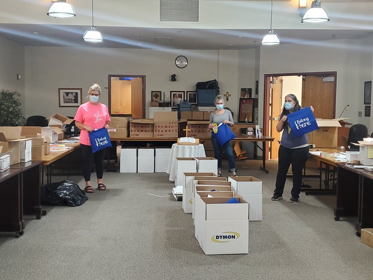Thanks to our Religious Education team and Mental Health Lead <a href="/CDSBEO/">CDSBEO</a> our elementary students who are transitioning to high school in the fall will be receiving self care gift bags to promote spiritual and mental wellbeing. #JoySpringsFromaLoving❤