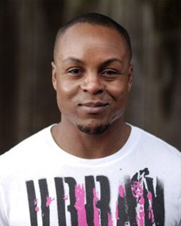 ToddAlanLMR's tweet image. One hour from now! 10:00 AM PDT #LifeMasteryRadio Michael Challenger is a professional in theatre, dance, film, and television, and has performed for broadway musicals including Chicago, The Lion King, and The Producers. #OptimalLiving #ParalyzedWithFear conta.cc/2Tlnyof