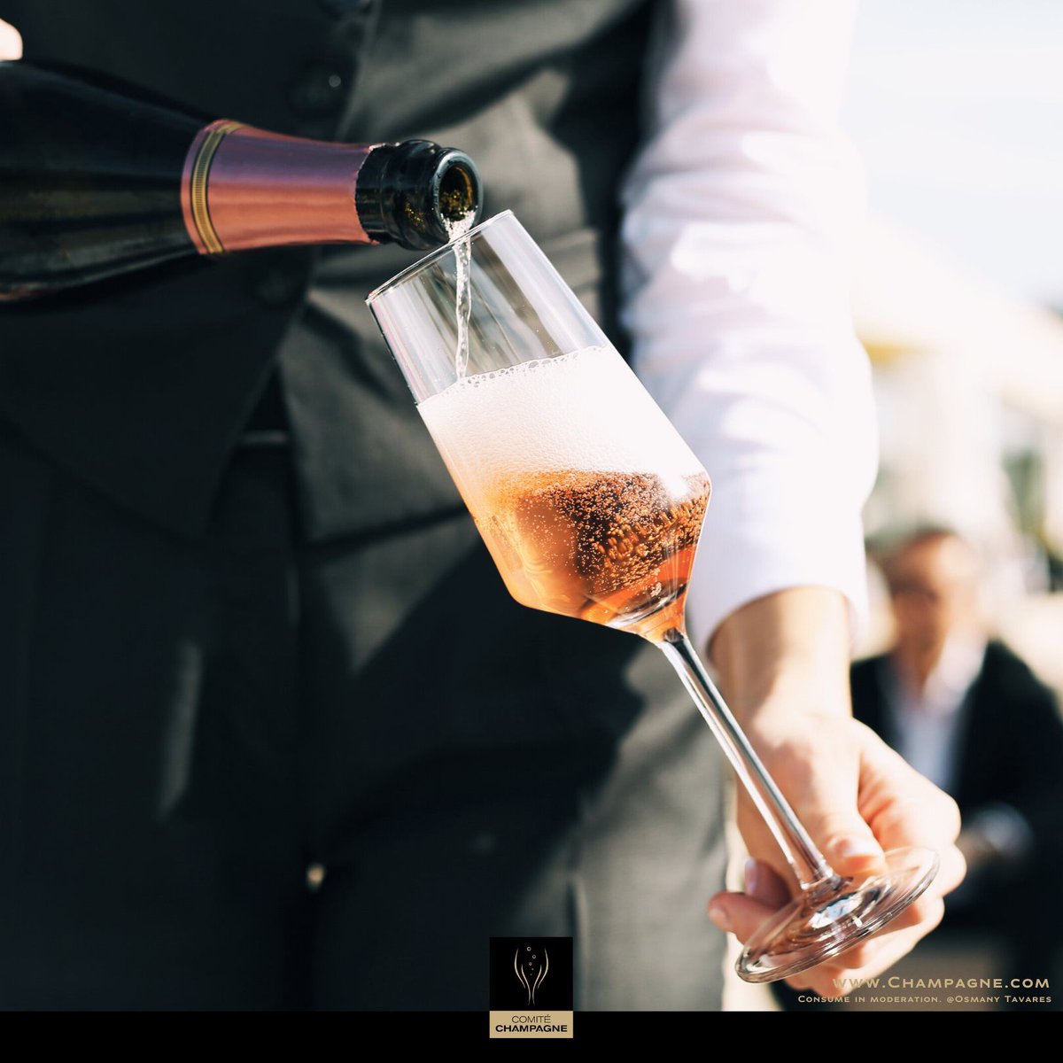 Champagne Bureau tweet media