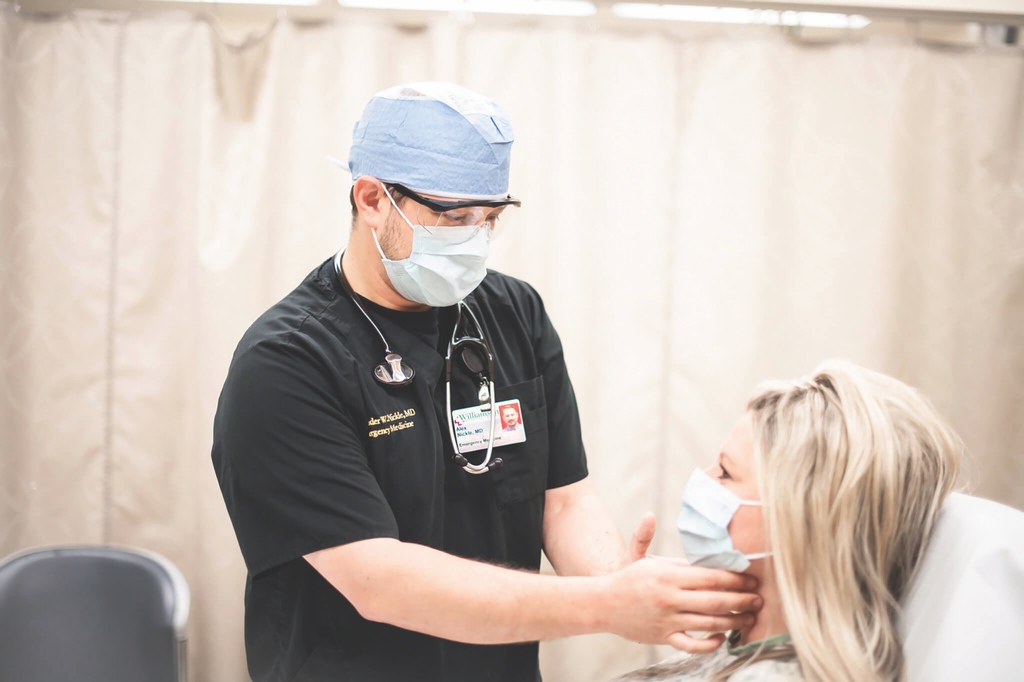 yourwilliamson's tweet photo. Has the threat of COVID-19 made you hesitant to visit the ER, even is urgent situations? Williamson Medical Center has put together a list of ten conditions that should never be ignored! Visit the link to check out what they are --> https://t.co/3a2DKxg7kf
#YourWilliamson https://t.co/taP6GrRD8O