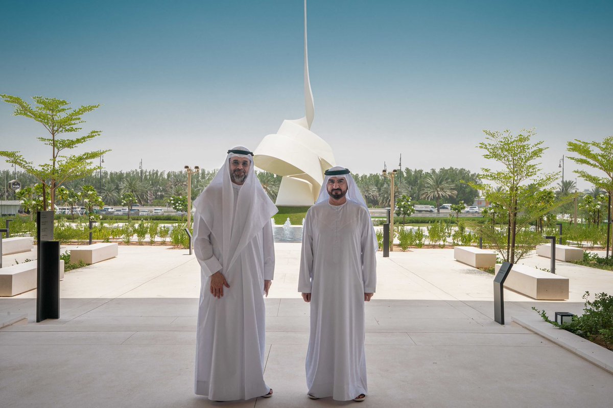 sharjahHOW's tweet image. It gives us great pleasure to host the 1000th meeting of the Executive Council of the Emirate of Sharjah.

#uae #sharjah #shj #houseofwisdom #knowledge #culture