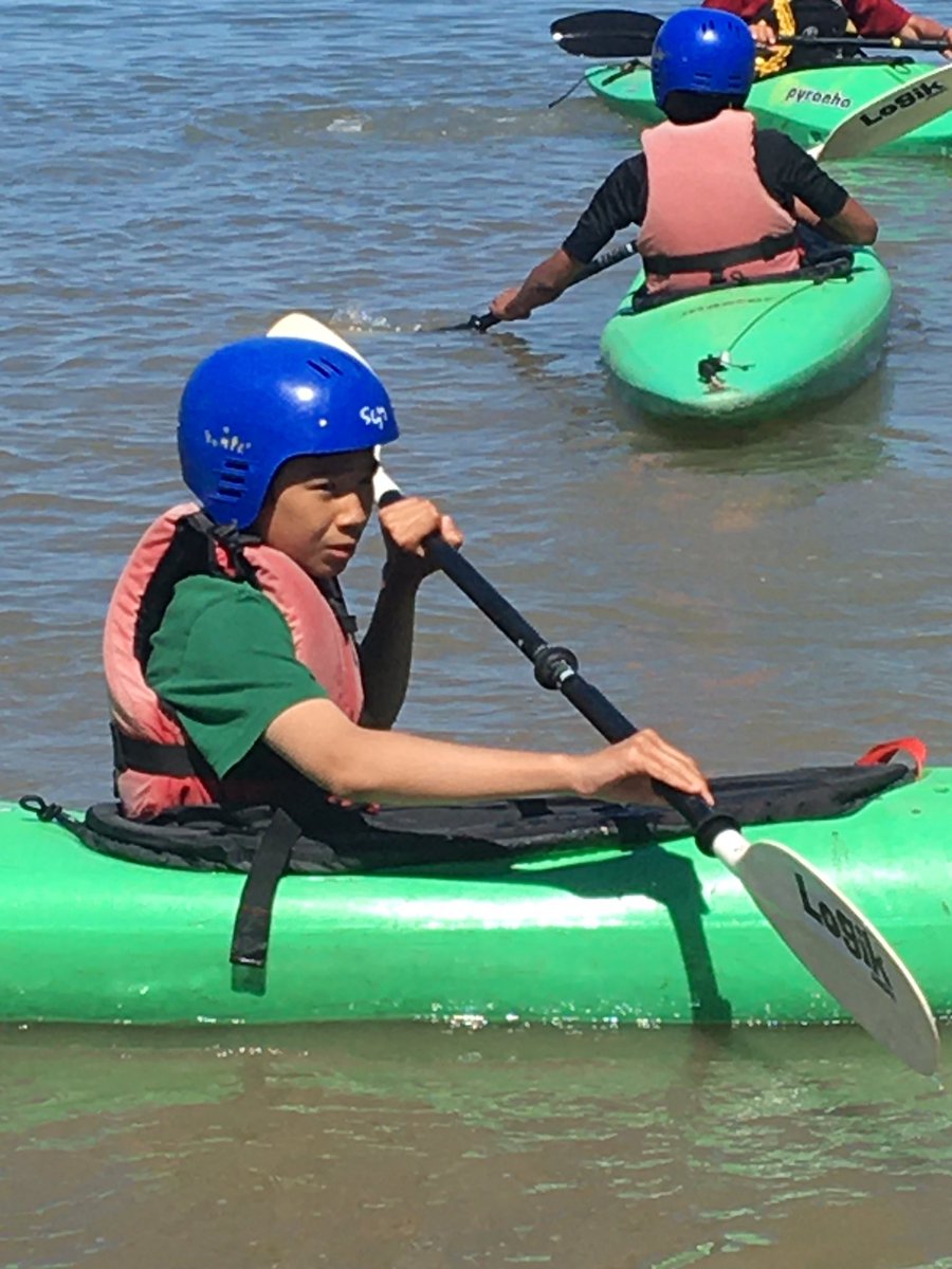 DCPSBoarding's tweet image. Coasteering 🧗‍♂️ or Ringos 🍩 this morning and kayaking 🛶 or surfing 🏄‍♂️ this afternoon. All in glorious sunshine ☀️ #leaverscourse #livingthedream