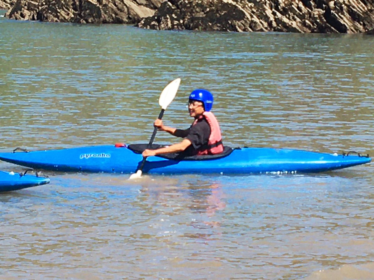 DCPSBoarding's tweet image. Coasteering 🧗‍♂️ or Ringos 🍩 this morning and kayaking 🛶 or surfing 🏄‍♂️ this afternoon. All in glorious sunshine ☀️ #leaverscourse #livingthedream