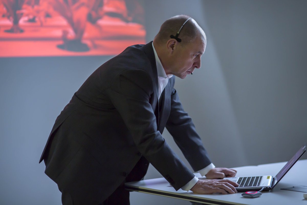 we_online's tweet image. Alexander Gerfer, CTO #WE_eiSos Group, will be present at the @HyperloopWeek on July 20th with the keynote: How to make your idea happen–even small challenges can become a show stopper for your idea. Learn how to make sure your success! 🤩 #EHW #EuropeanHyperloopWeek