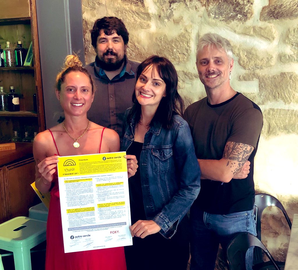 JulienHamy's tweet photo. 163e signature de La Charte d’Engagement LGBT+ de L’@AutreCercle avec l’@AgenceFoxy 
Bravo pour votre engagement en tant qu’Alliées à nos côtés pour l’inclusion des personnes LGBT+ au travail 🏳️‍🌈🏳️‍⚧️ https://t.co/aWO2L4NX5I