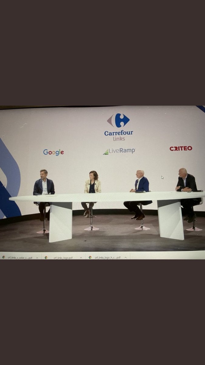 CarolineDassie's tweet photo. Lancement de notre plateforme Links car 80% des clients de @CarrefourFrance déclarent souhaiter une offre personnalisée, plus adaptée à leurs attentes. bravo @ElodiePerthuisot @LiveRamp @GoogleCloud_FR @criteo pour cette avancée majeure https://t.co/1IXbba6hAE