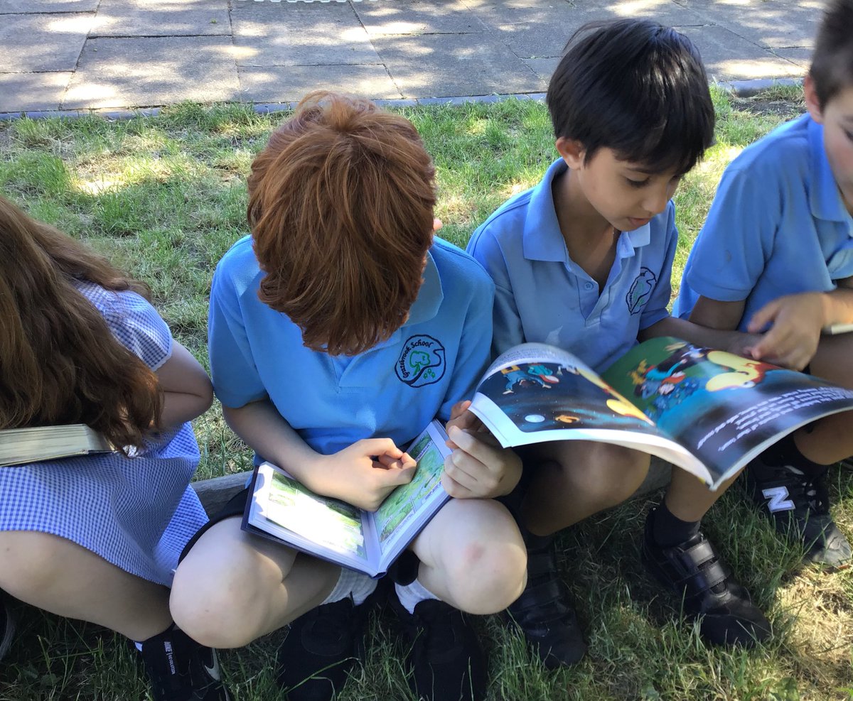 MissN0Donnell's tweet photo. Year 3 love DEAR time in the sun! ☀️ @Grazebrook_Pri https://t.co/kjTQ7RWZiA