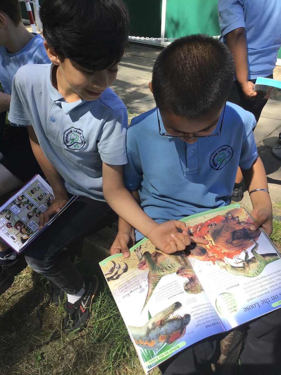 MissN0Donnell's tweet photo. Year 3 love DEAR time in the sun! ☀️ @Grazebrook_Pri https://t.co/kjTQ7RWZiA