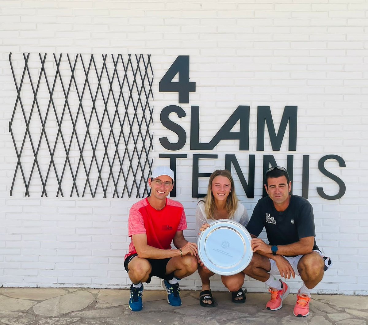 4slamtennis's tweet photo. Oksana brought her Roland Garros trophy to the academy 😍👏 
.
.
.

#tennis #tennisacademy #tennisspain #tenniseurope #atp #wta #itf #4slamtennis #4slamtennisacademy #instatennis #tenis #trainingtennis #tennisbarcelona #tennisplayer #sport #большойтеннис #tennisrussia #rustennis https://t.co/HzRpYujnx7