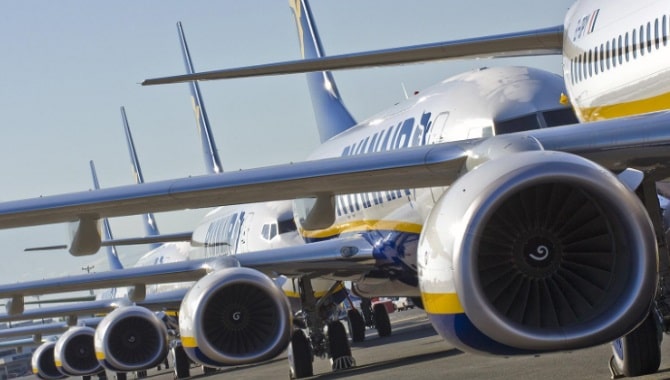 Bon plan : super-promo <a href="/Ryanair/">Ryanair</a> aujourd'hui avec des sièges à 7,99€ sur des vols jusqu'à la fin du mois.