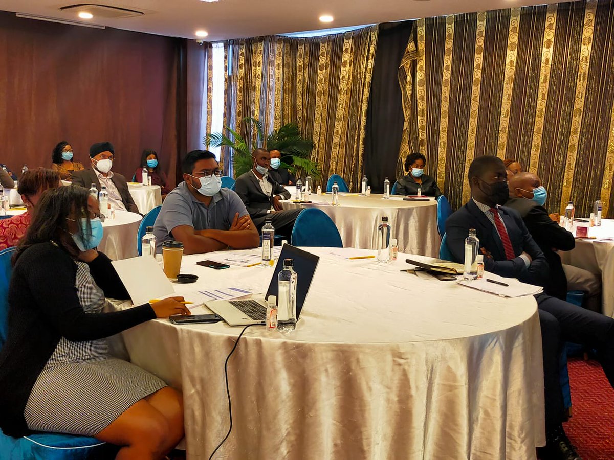 KAM_Kenya's tweet photo. Speaking at the Forum, KAM Head of Consulting @njogu_joyce noted that Contract Manufacturing is an avenue for MSMEs to reduce manufacturing costs, shorten lead times, truncate the development of new products and enhance quality
#BuildingSMEs https://t.co/4zEnTWE02j