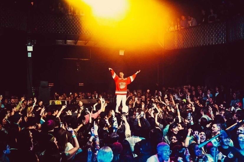 simp_cc's tweet photo. Spot Cas 😂 @casscar35 
(Got the pic from @ahoycascina on Instagram) https://t.co/gKxsQVsvw5