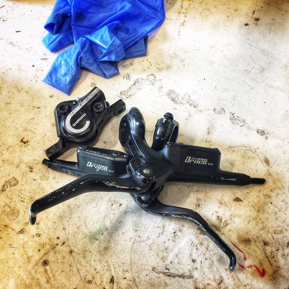 the_bicycle_boy's tweet image. Mixed and Not Matched #workshop #ontheworkbench #hadtheirday #replaced #recycled #shimano #tetro #iphotography #thebicycleboy