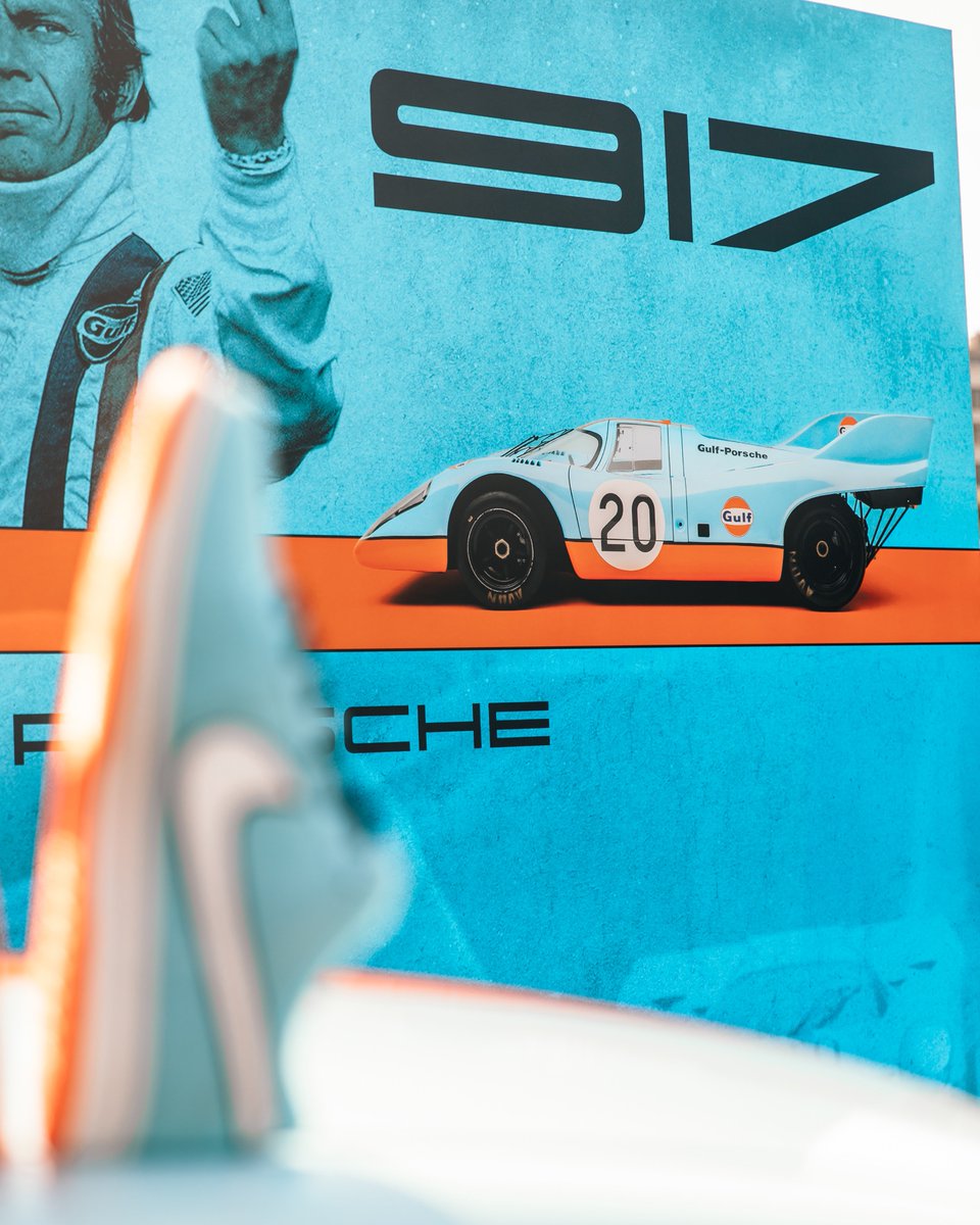 Porsche_Iberica's tweet photo. 🟠PARTICIPA EN EL SORTEO🔵
Consigue estas Nike SB Dunk Low Gulf y siente la pasión de las 24H de Le Mans 🏁
➡️Síguenos en Twitter
➡️Haz RT CITANDO a dos amigos con los que viajarías en el #TaycanGulf
¡Participa hasta el 28 de Junio!
*Talla 41. Solo España
#PoscheGulf https://t.co/Llc3k5v5mi