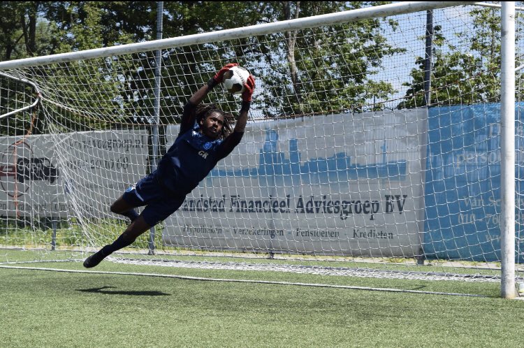 Keepersschool_F's tweet image. 🧤DEMONSTRATIE TRAINING🚀🔥
⚽️Zondag 13 juni 
📷keepersschoolfrankderuiter.nl/fotos