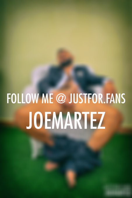 Uomo elegante ... sempre un piacere e un bel vedere...  See this and more at: https://t.co/QUhez05mIm<a href="/tag/porno"class="tags"><span>#porno</span></a><a href="/tag/offerta"class="tags"><span>#offerta</span></a><a href="/tag/pornogay"class="tags"><span>#pornogay</span></a>