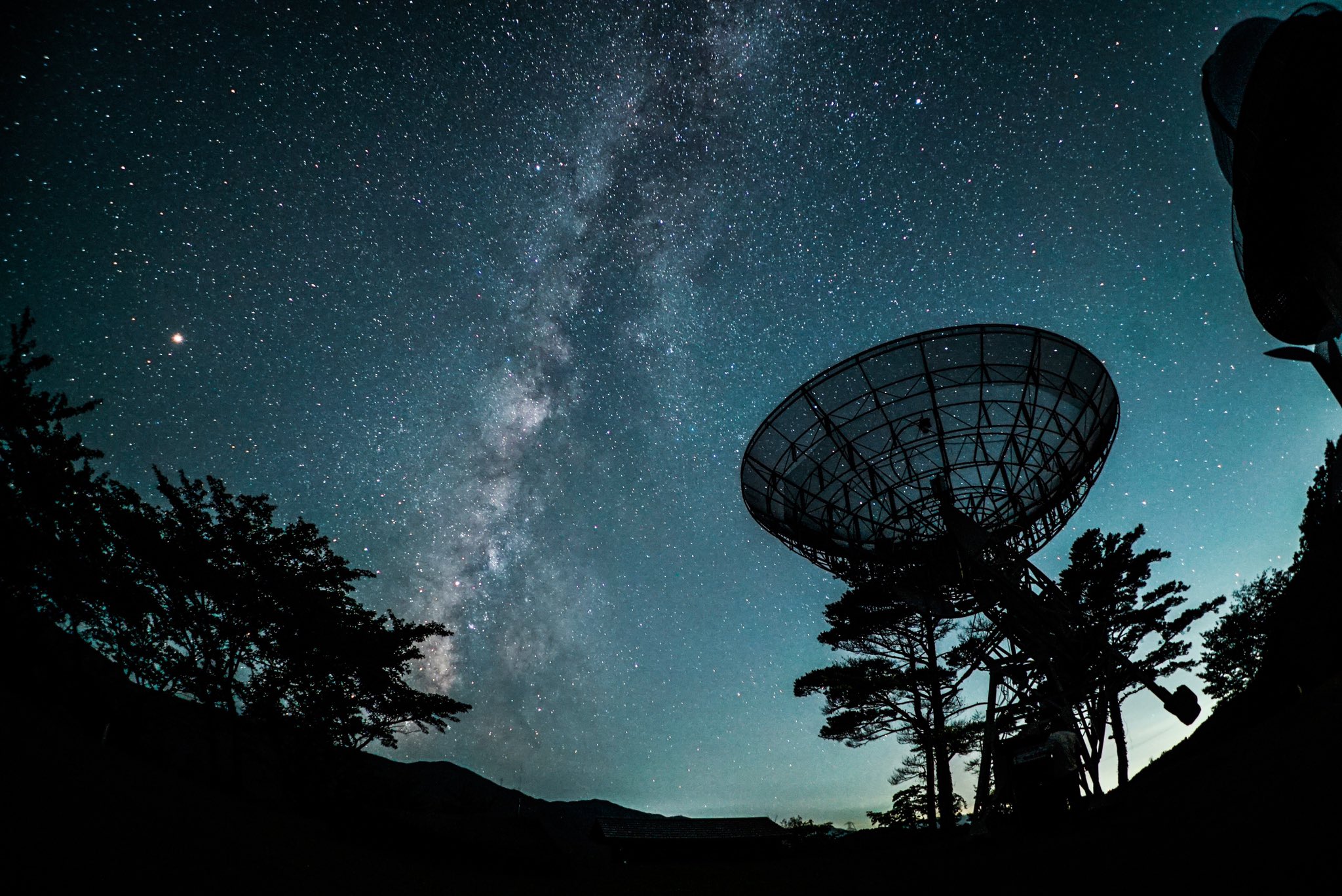 ごりかめ 𖤐 綺麗な夜空を見ていきませんか このタグが流行ればフォロワーが増える説 T Co T0wjfnfum2 Twitter