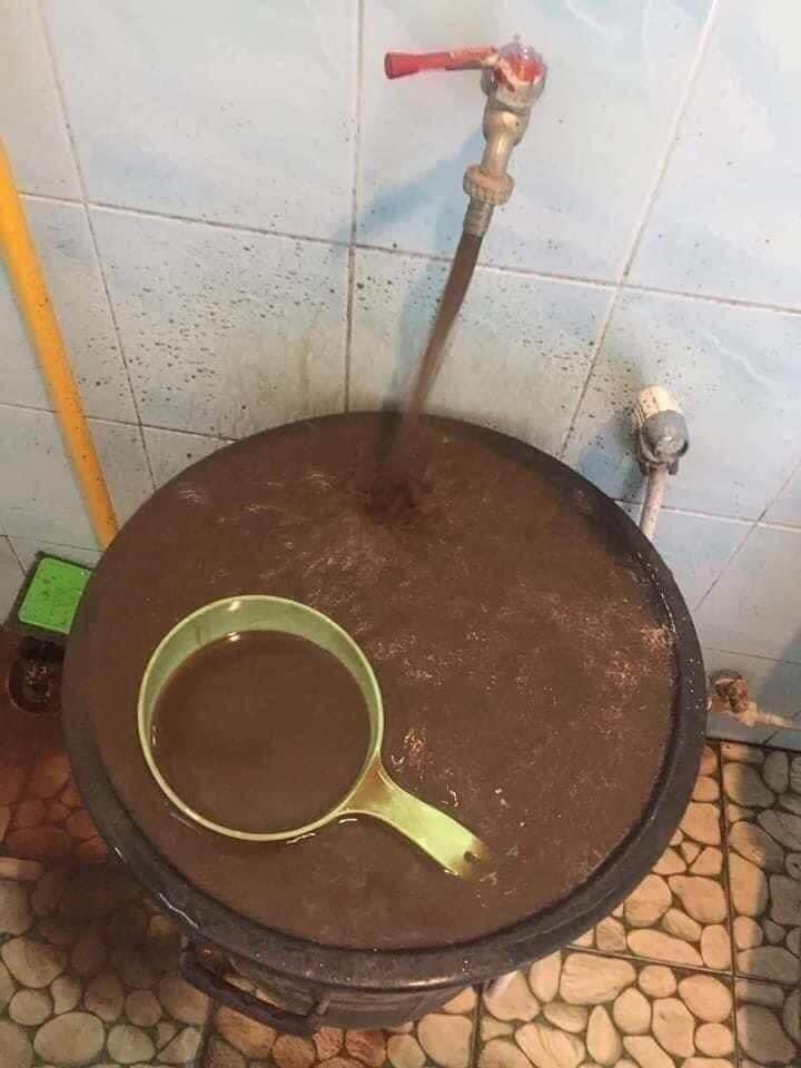 เชิญรับประทานโกโก้บุฟเฟต์ ที่เป็นผลผลิตจากความอุบาทว์ของการดูแลของน้ำประปาไทย