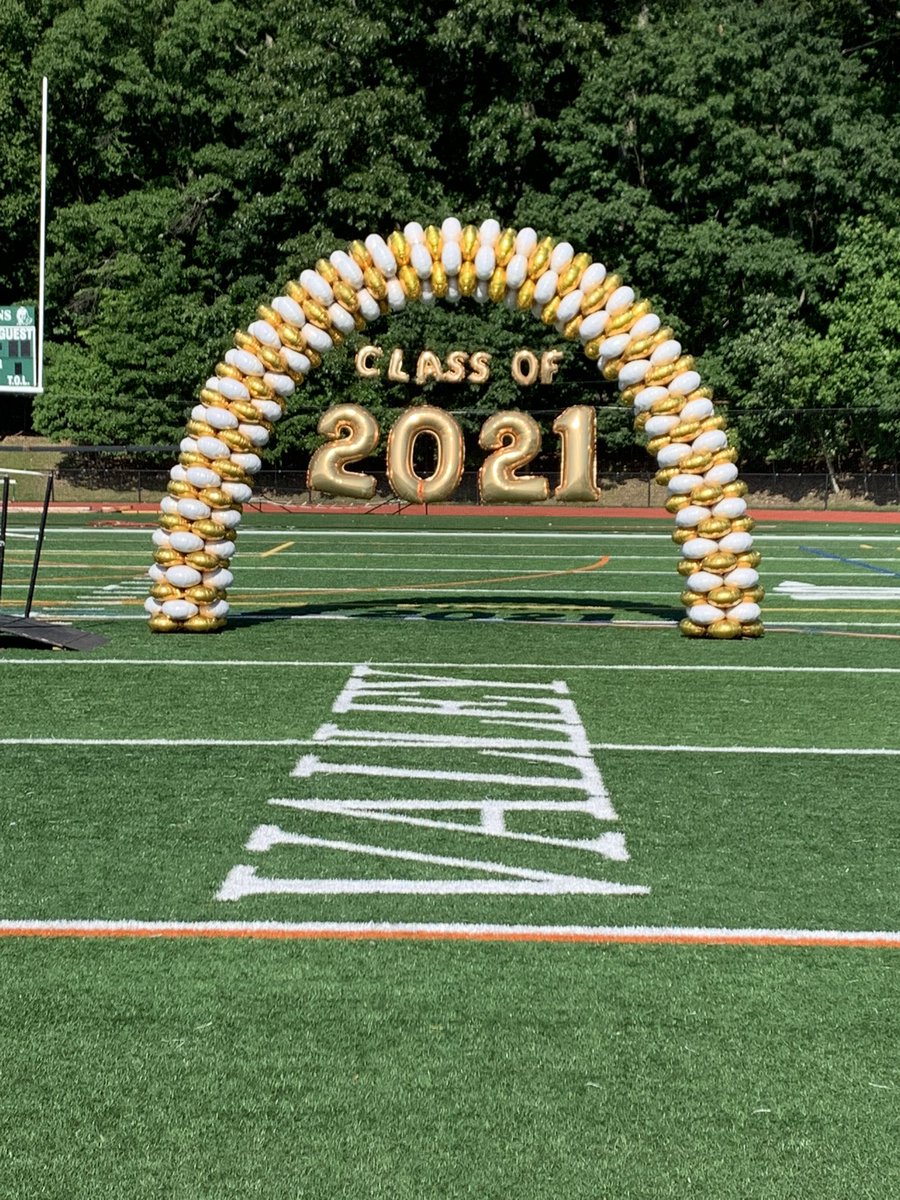 HPS_GGW's tweet photo. Congratulations to the class of 2021! https://t.co/l73xPpO4dN