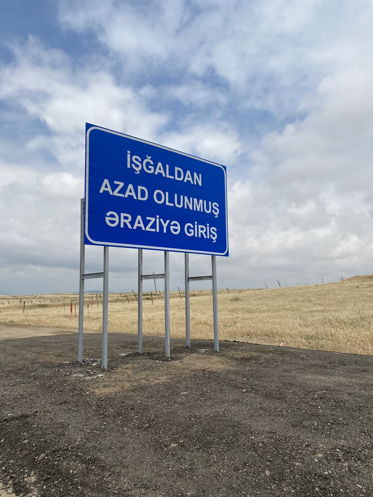 Can #Azerbaycan'ın işgalden kurtardığı #Karabağ'ın kalbi #Şuşa'yı dünya gözü ile görmek nasip oldu...

Sayın <a href="/azpresident/">İlham Əliyev</a> İlham Aliyev tarafından layık görüldüğüm Karabağ Nişanı'nı #AzerbaycanMilliKurtuluşGünü'nde Cumhurbaşkanımız <a href="/RTErdogan/">Recep Tayyip Erdoğan</a>'ın huzurunda aldım.

Onur duydum! 🇦🇿🇹🇷