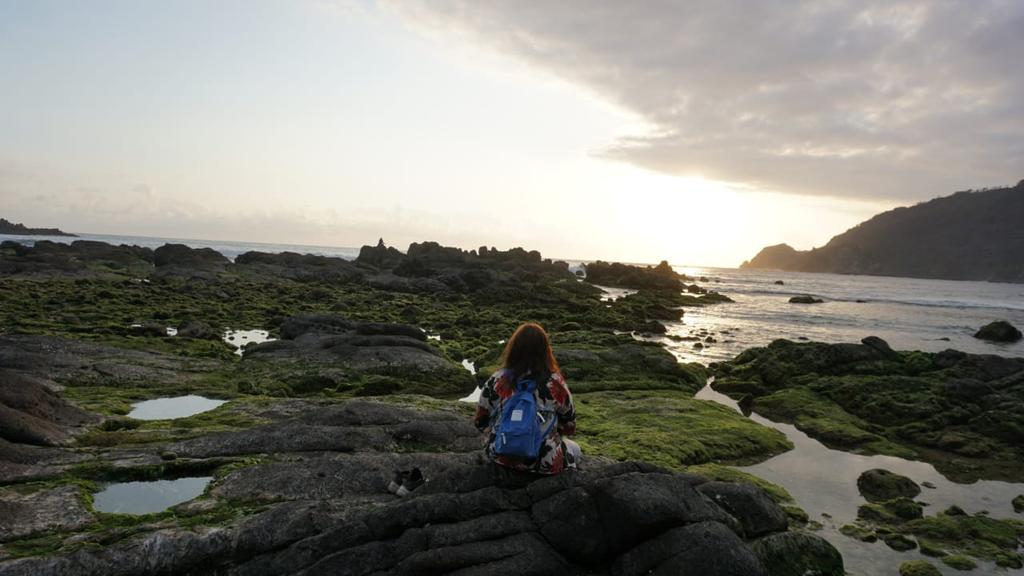 Temen-temen yang mau trip ke jogja bisa contact me.

Mulai dari 450k perday include mobil, driver, bbm, bebas pilih destinasi khusus bulan ini dari yg harganya 650 aku diskon byk bget nih. 

Untuk documentasi fotonya feenya seiklasnya saja 🥺

Bisa untuk satu grup maks 6 orang